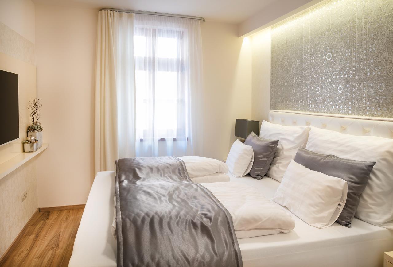Foter Rezidencia 2 Aparthotel Gyor Bagian luar foto