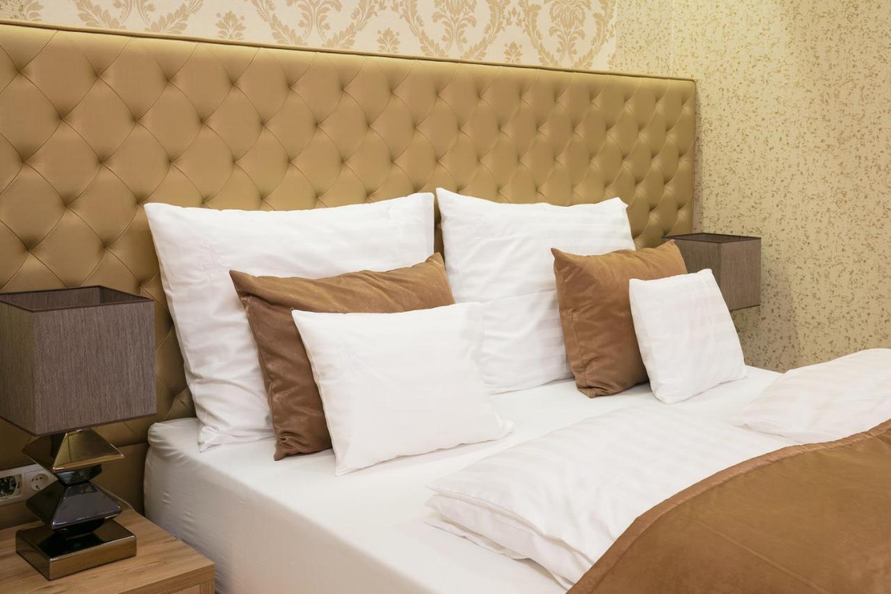 Foter Rezidencia 2 Aparthotel Gyor Bagian luar foto
