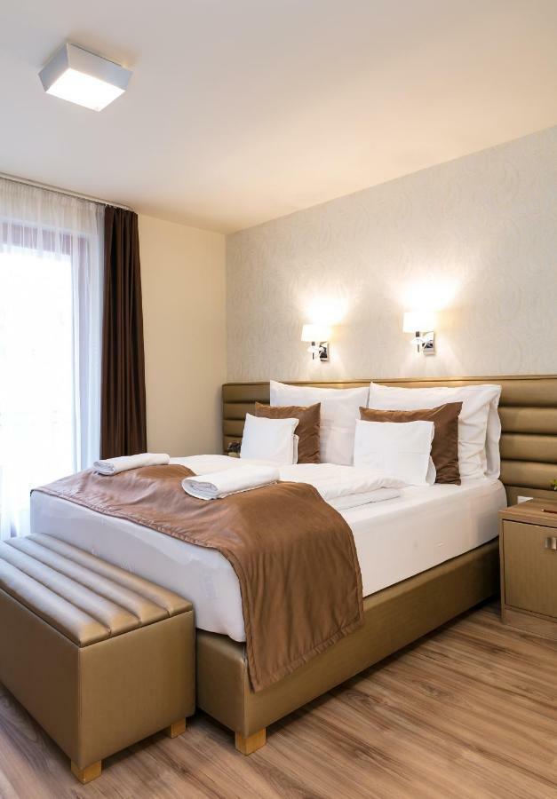 Foter Rezidencia 2 Aparthotel Gyor Bagian luar foto