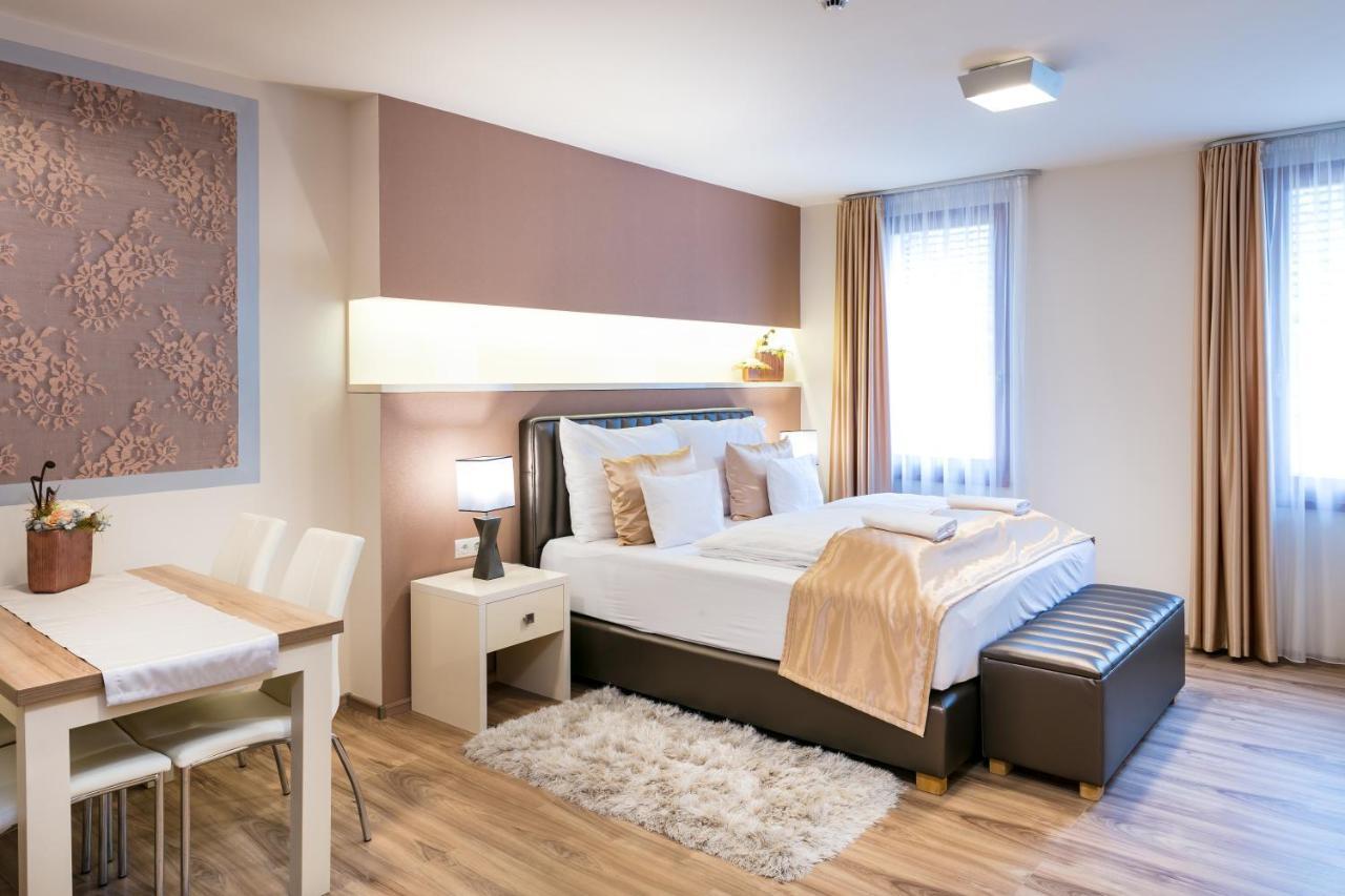 Foter Rezidencia 2 Aparthotel Gyor Bagian luar foto