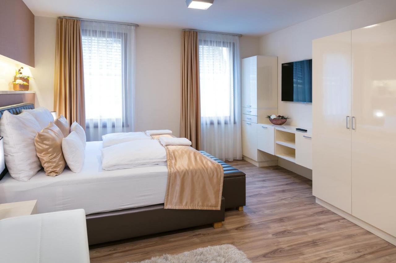 Foter Rezidencia 2 Aparthotel Gyor Bagian luar foto